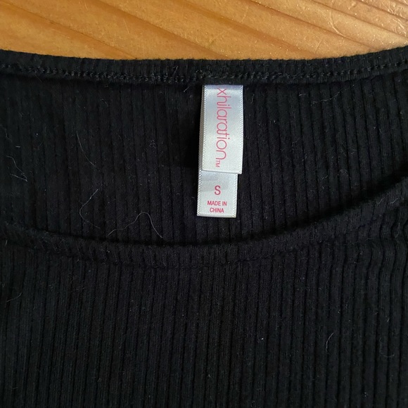 2/$10 Quarter length ribbed bodysuit - Picture 2 of 4